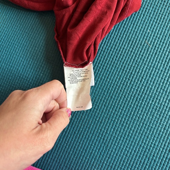 MaxMara Cranberry Red Short Sleeve French Seam T-Shirt Medium - Picture 9 of 10